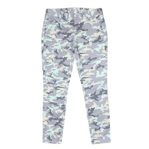 NWT Gap camo Khaki pants